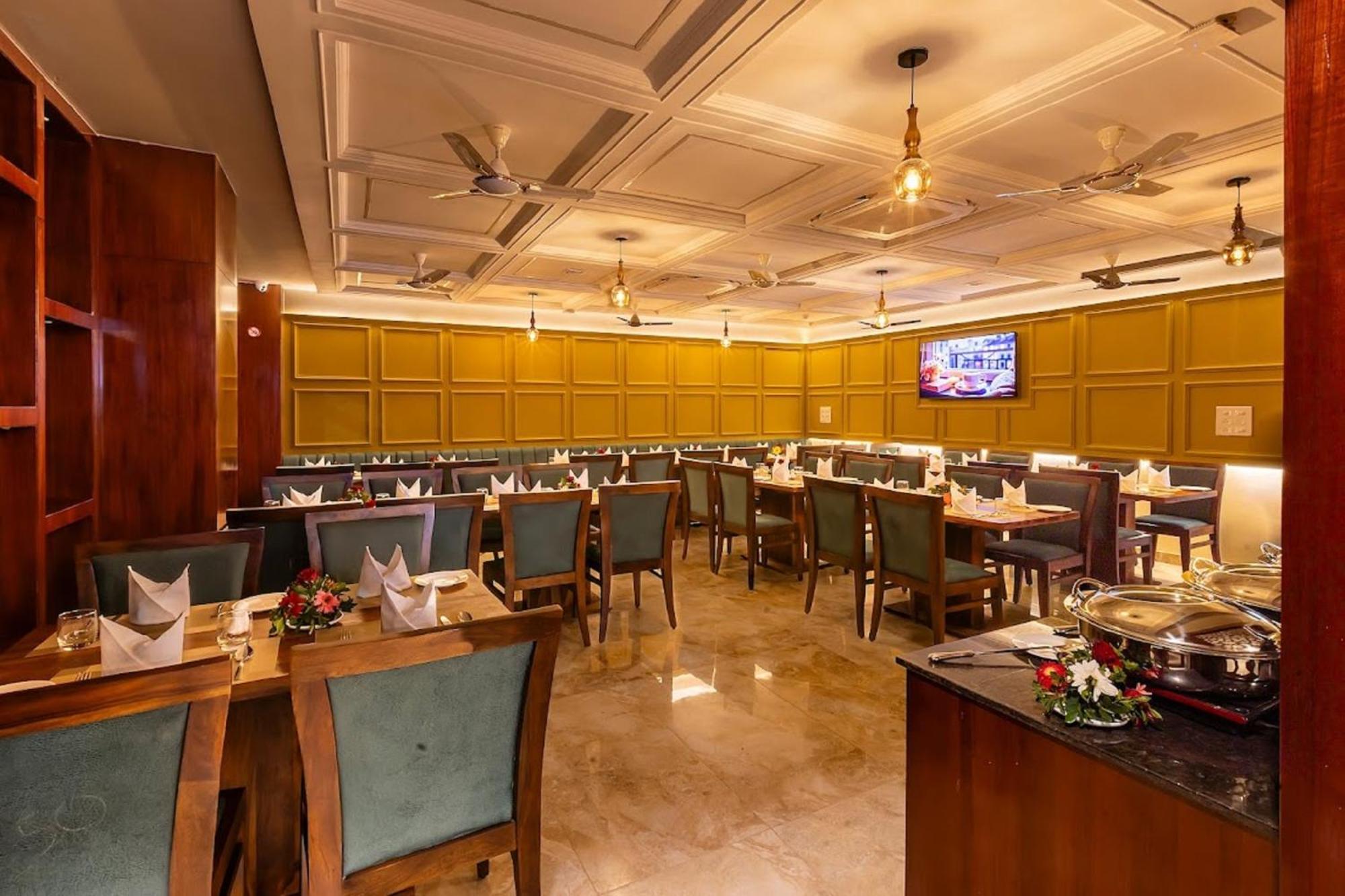 Five Elements Hotels Mertiya Residency Джодхпур Экстерьер фото